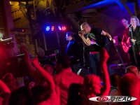 Ten Ahead als Live-Band...